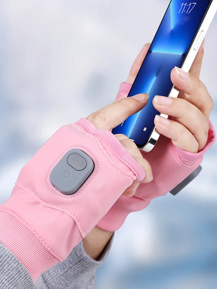 Touchscreen Heated Gloves – The Perfect Ally for Your Winters!