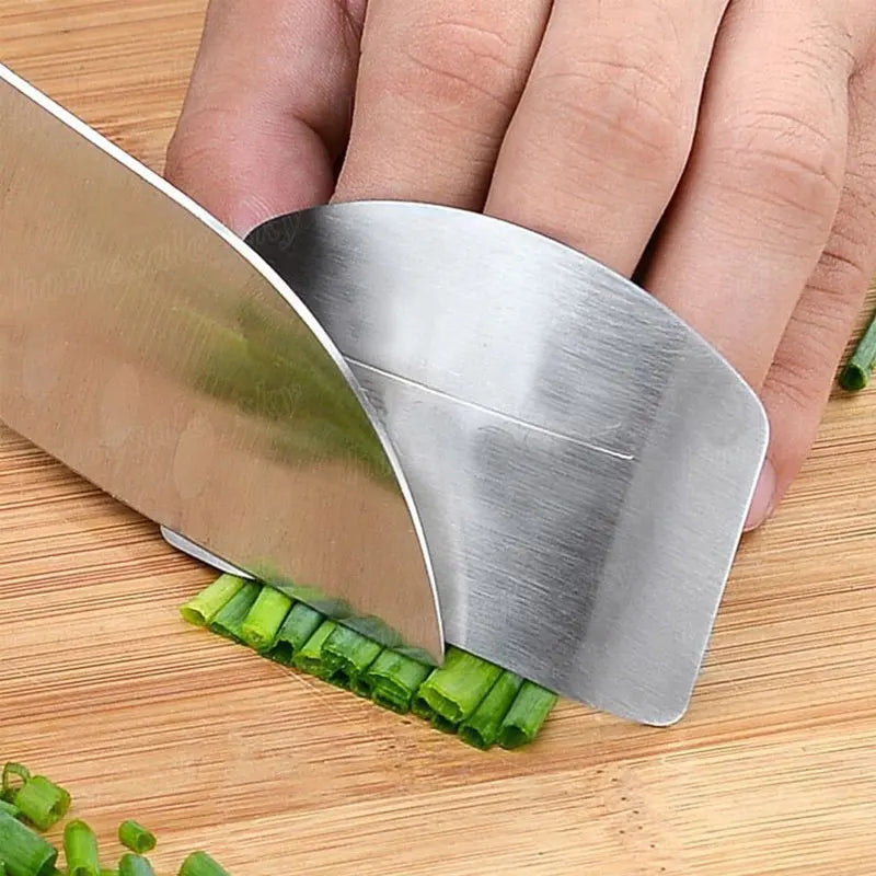 Stainless steel finger guards – The safety ally for your kitchen cuts 🍅🔪
