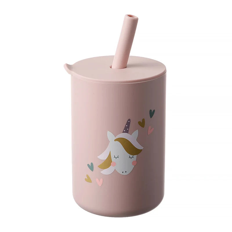 🍼 Baby cup with straw