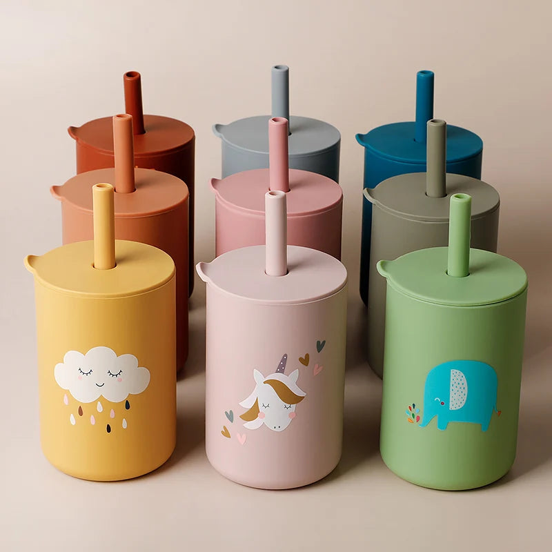🍼 Baby cup with straw