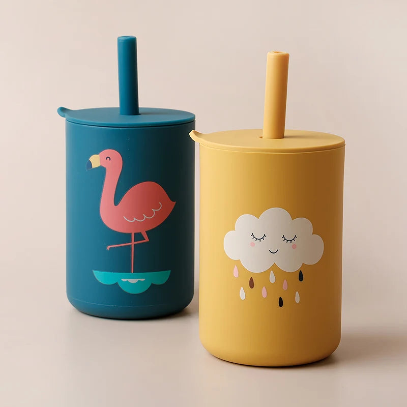 🍼 Baby cup with straw