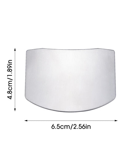 Protège-doigts en acier inoxydable – L’allié sécurité pour vos découpes en cuisine 🍅🔪