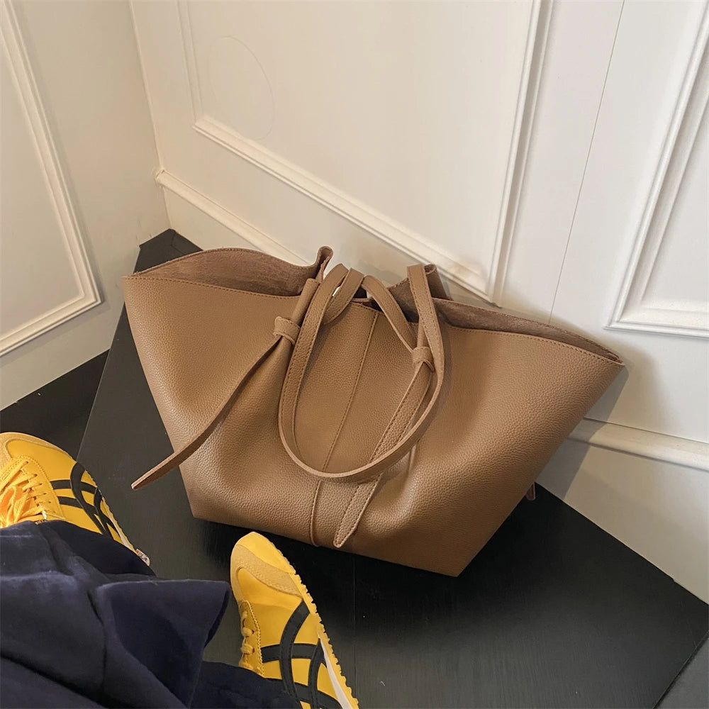 Sacs fourre-tout de marque pour femmes