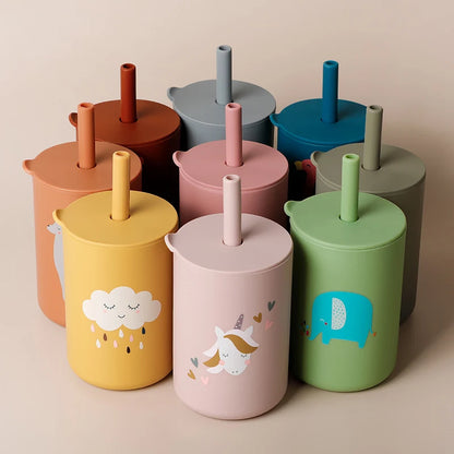🍼 Baby cup with straw 