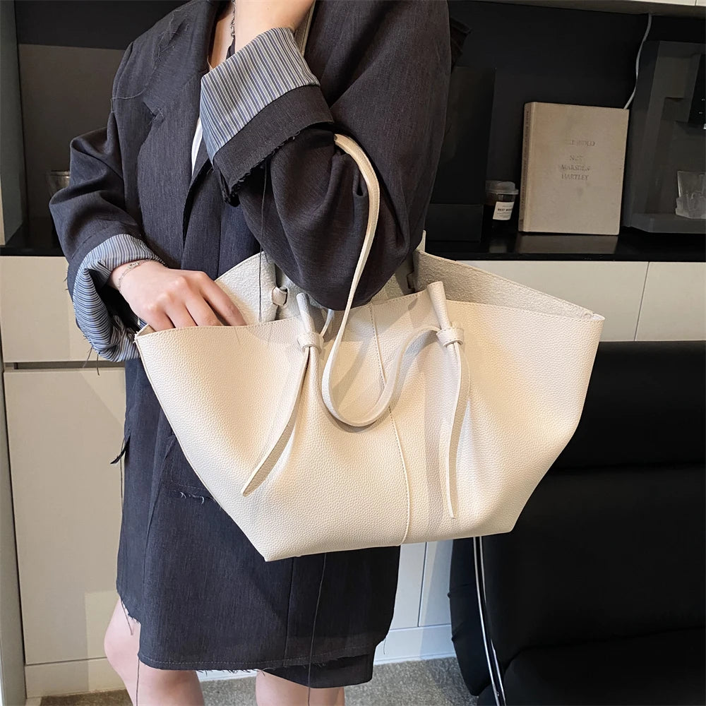 Sacs fourre-tout de marque pour femmes